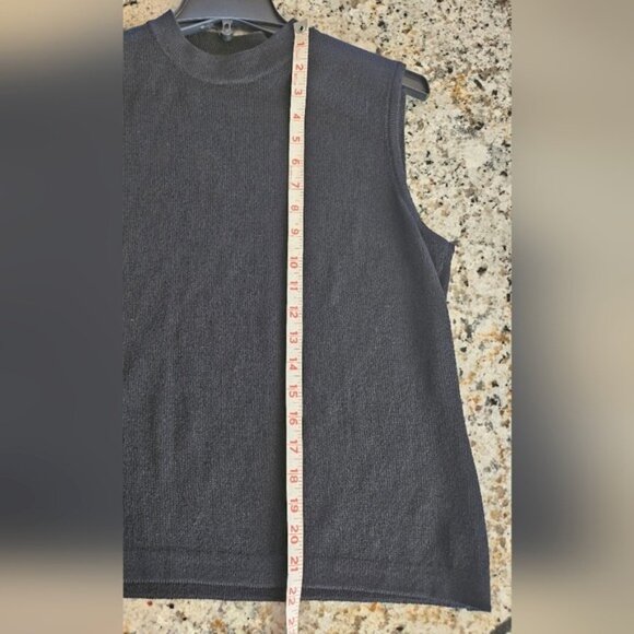 St.John Basics Vintage Black Turtleneck Sleeveless Sweater with Matching Pencil - Picture 8 of 9